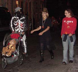 6T'9-Social-Aid-&-Pleasure-Club-Halloween-New-Orleans-2007-00013