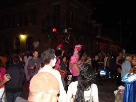6T'9-Social-Aid-&-Pleasure-Club-Halloween-New-Orleans-2007-00027