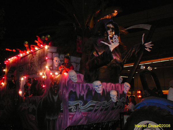 Krewe-of-Boo-New-Orleans-Halloween-Parade-2008-0358