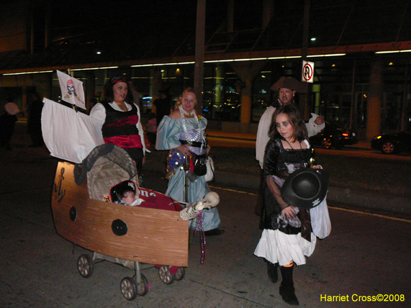 Krewe-of-Boo-New-Orleans-Halloween-Parade-2008-0396