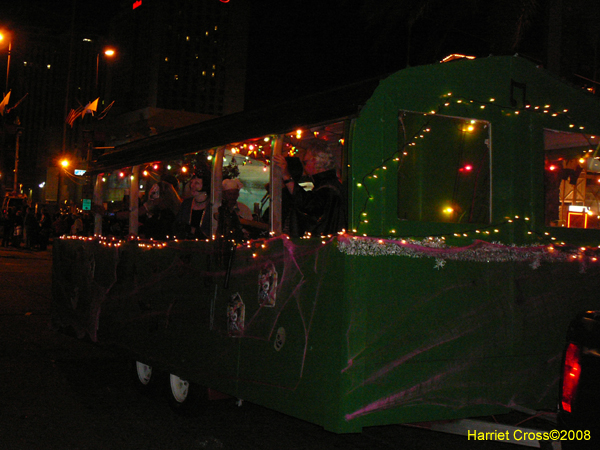 Krewe-of-Boo-New-Orleans-Halloween-Parade-2008-0379